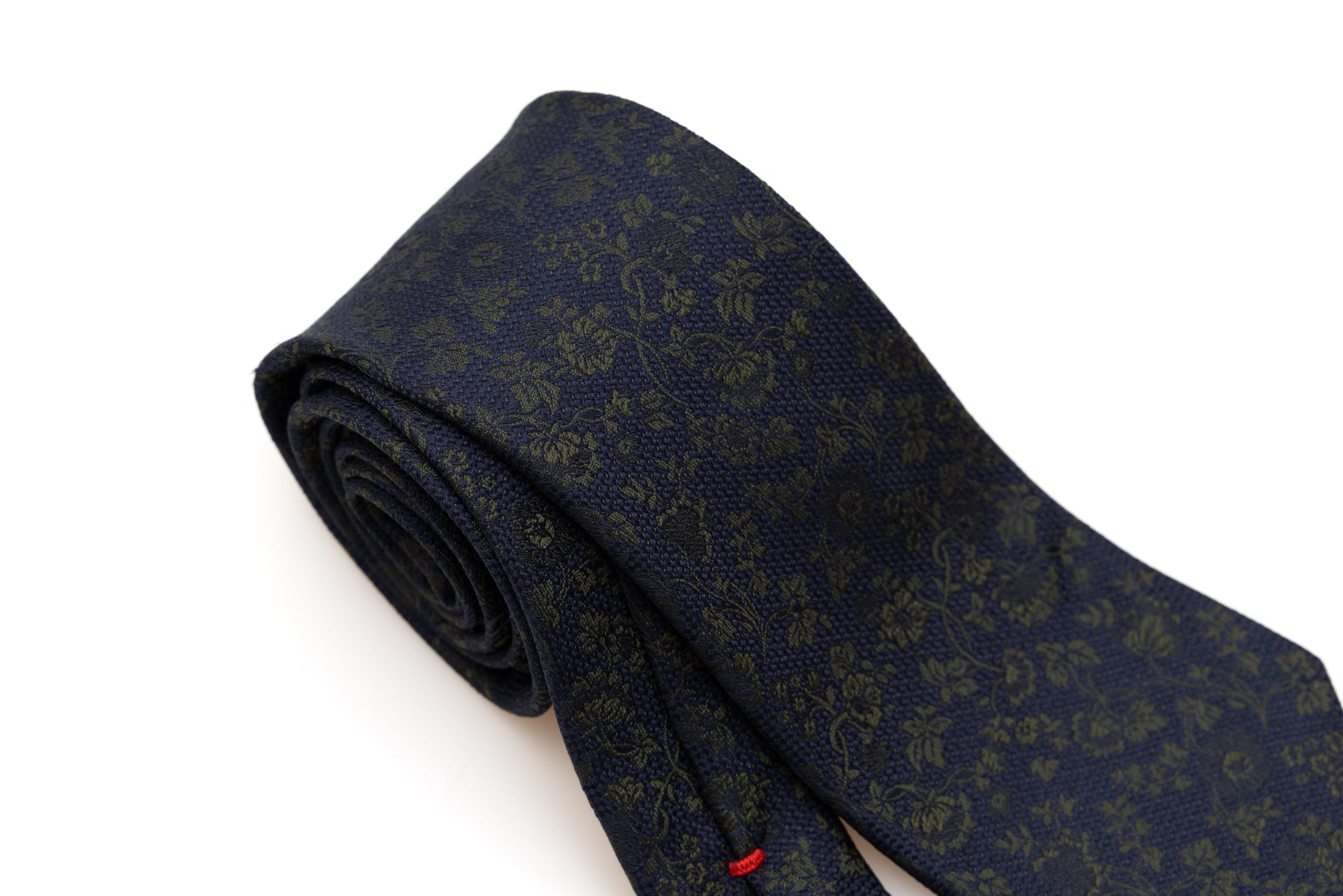 Blue tie with floral embroidery 100% silk