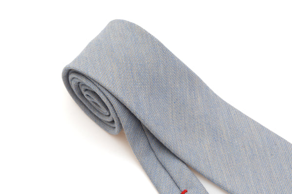 Light tie 100% wool