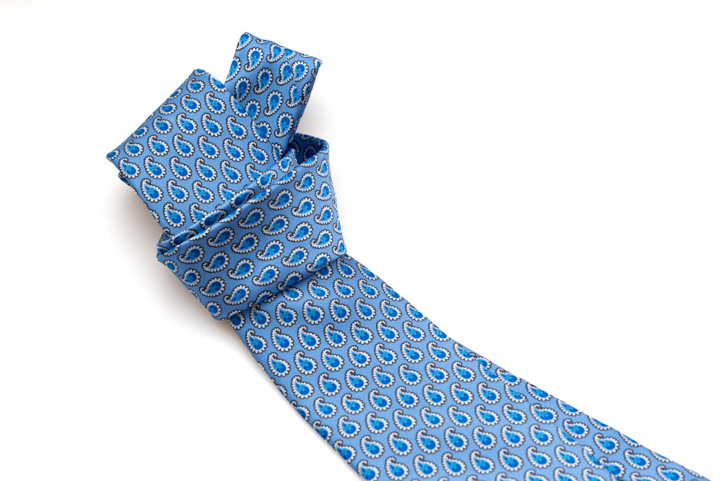 Light blue tie with drops in pure silk