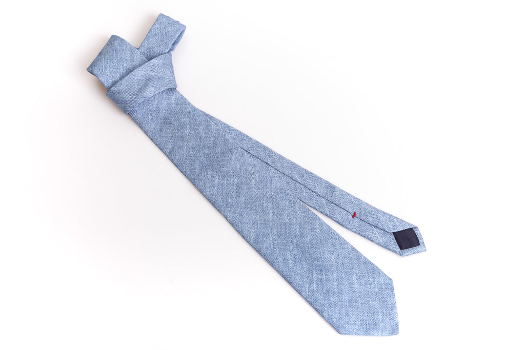 Light blue pure silk tie