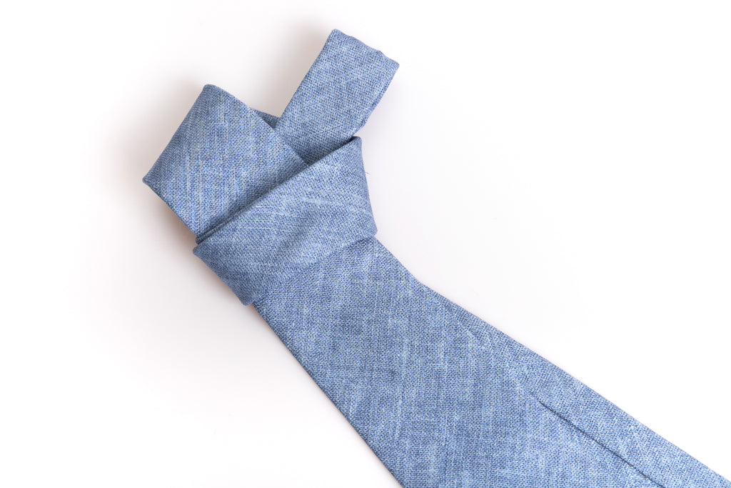 Light blue pure silk tie
