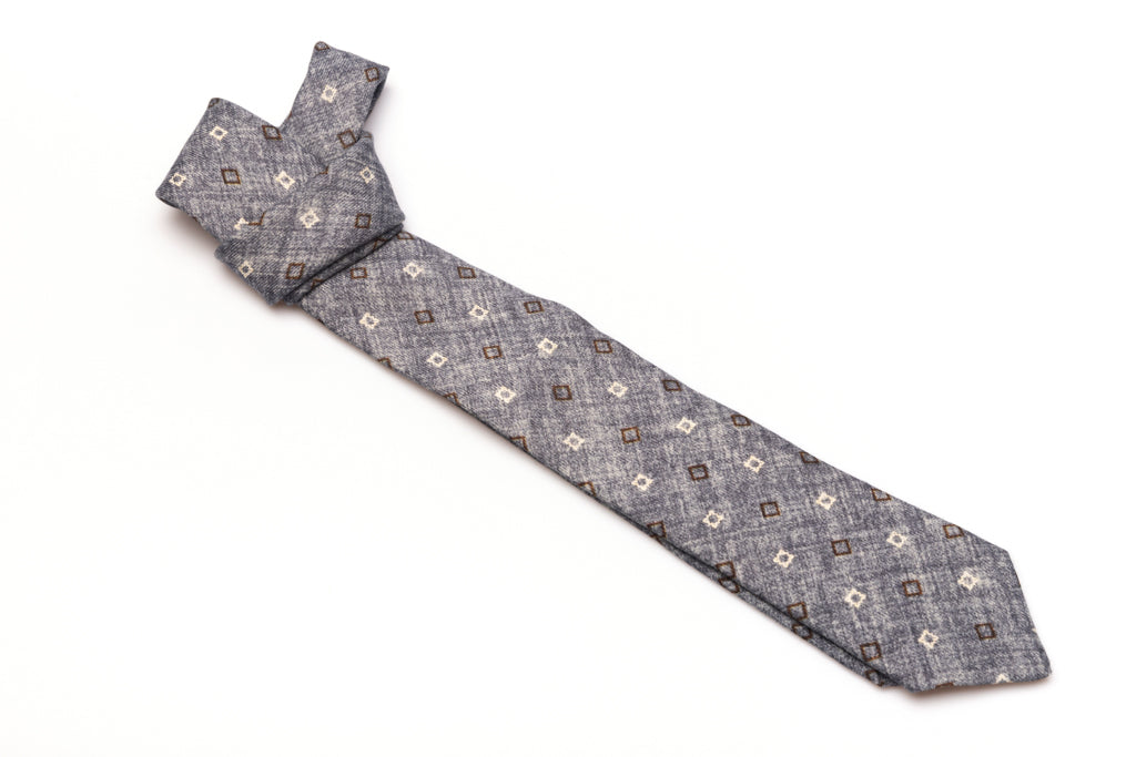 Siva kravata iz čiste volne