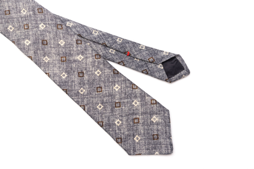 Siva kravata iz čiste volne