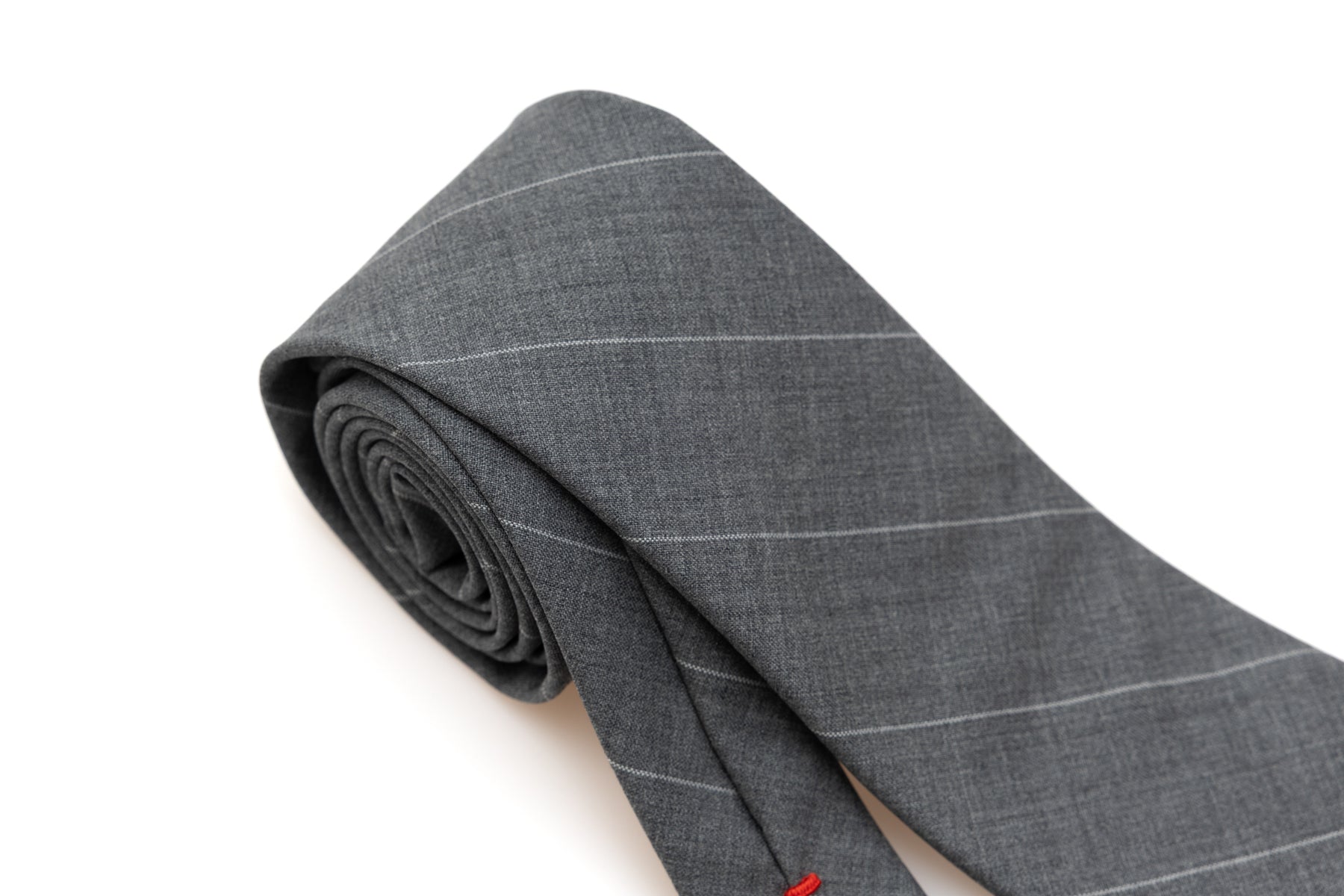 Grijze stropdas met dunne streep van puur wol