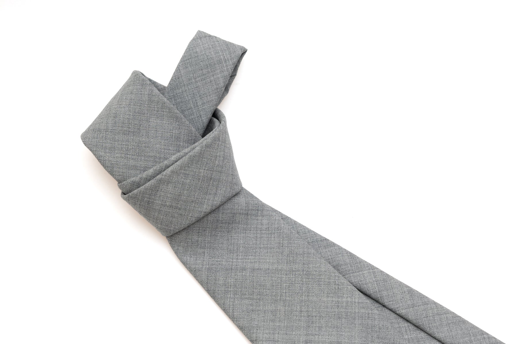 Light gray tie in pure wool