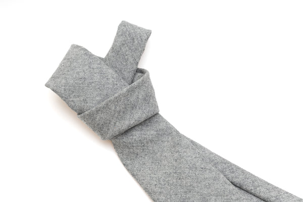 Grijze wollen stropdas