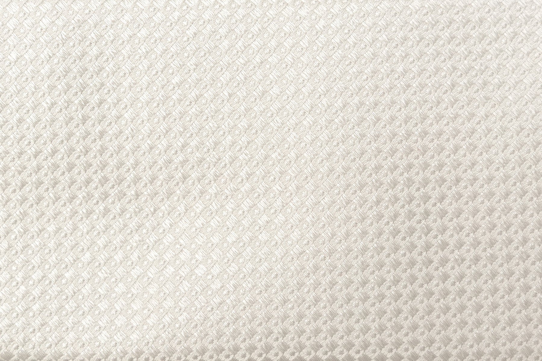Embroidered pearl gray tie in pure silk