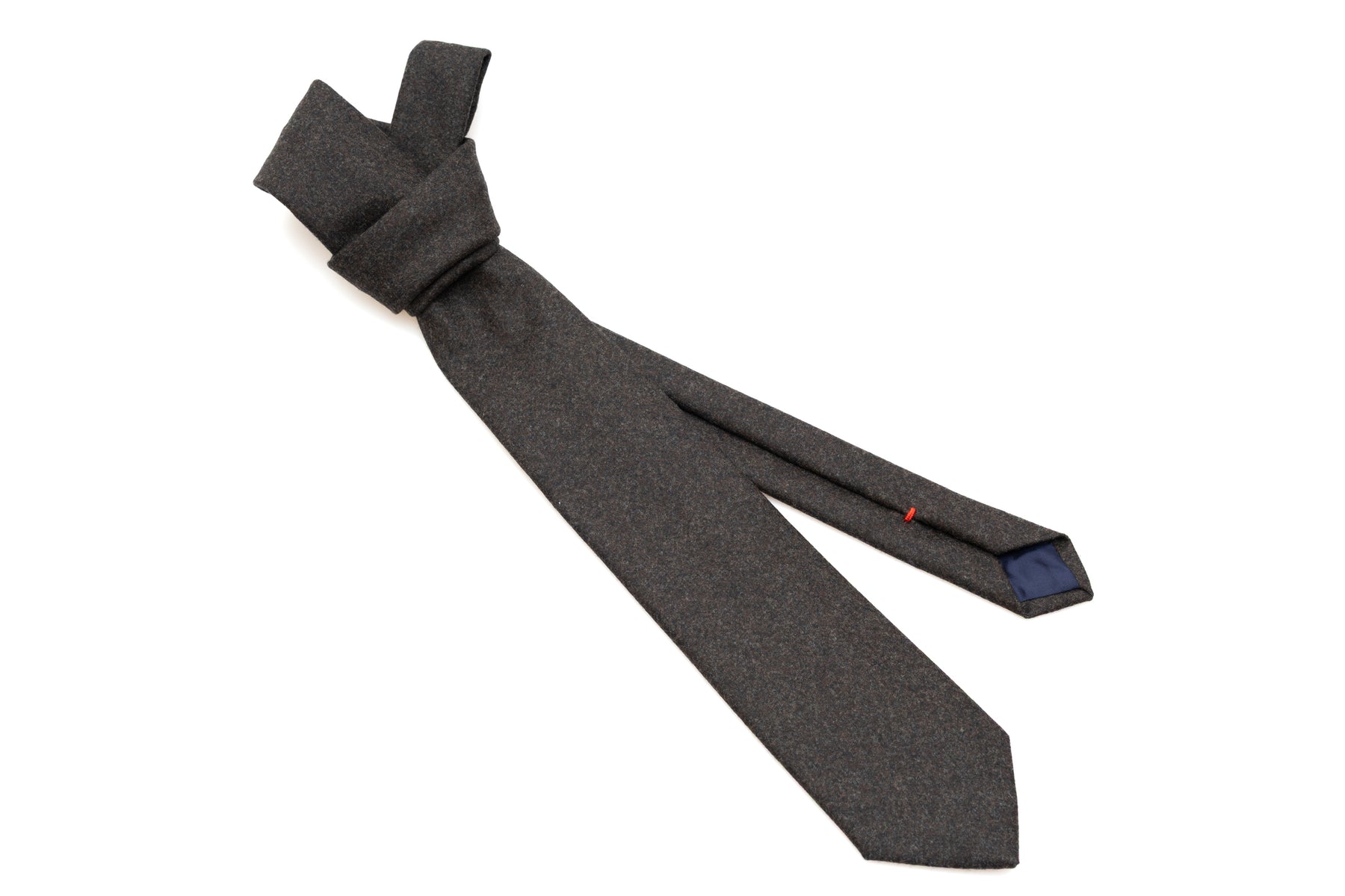 Solid brown tie in pure wool