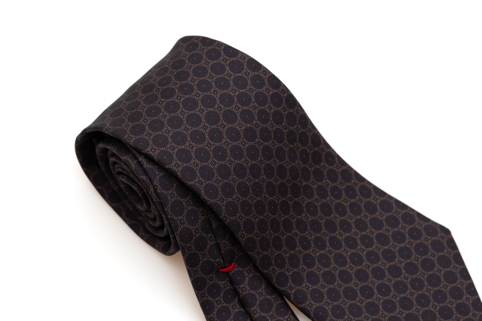 Brown basic tie with geometry 100% silk
