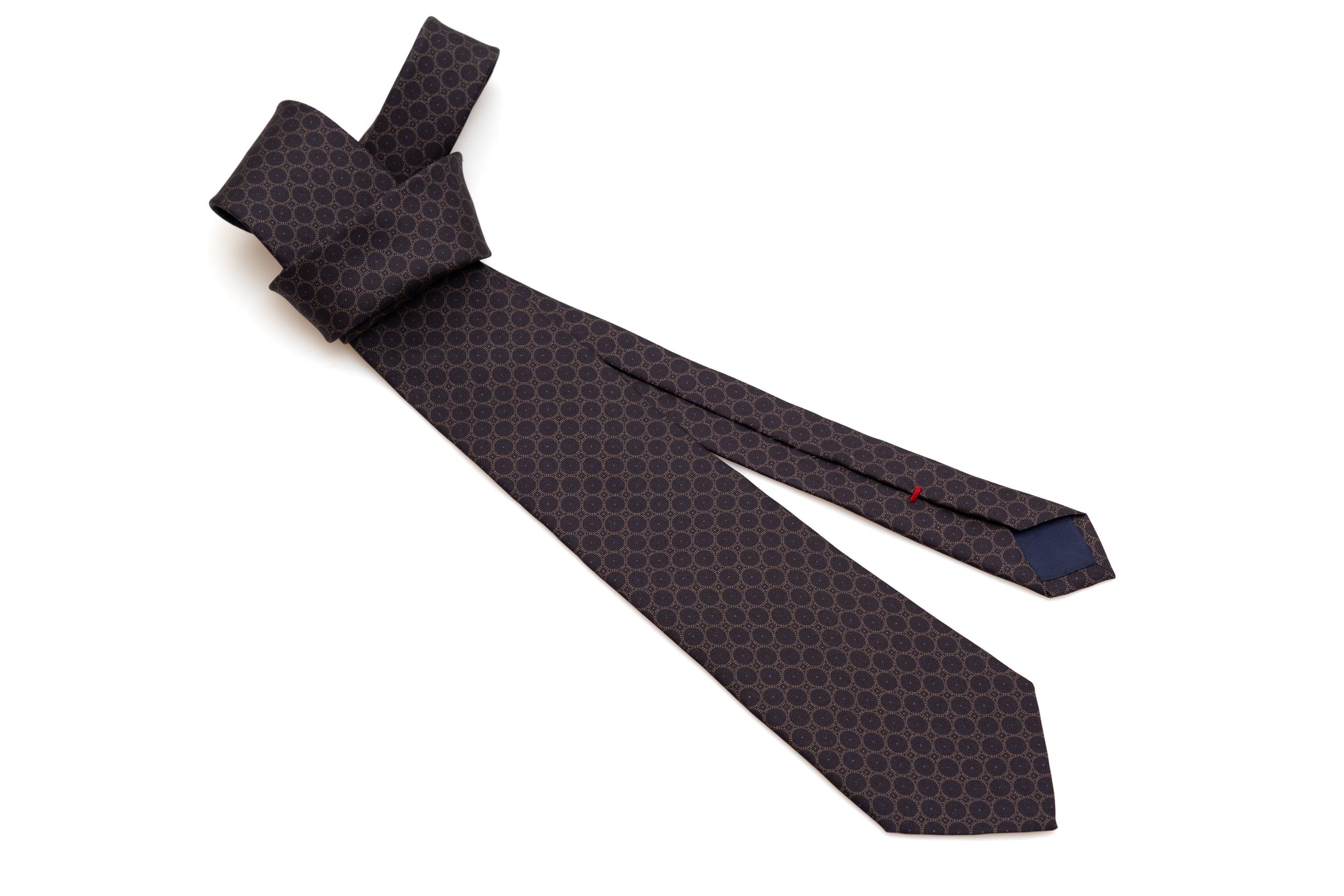 Brown basic tie with geometry 100% silk