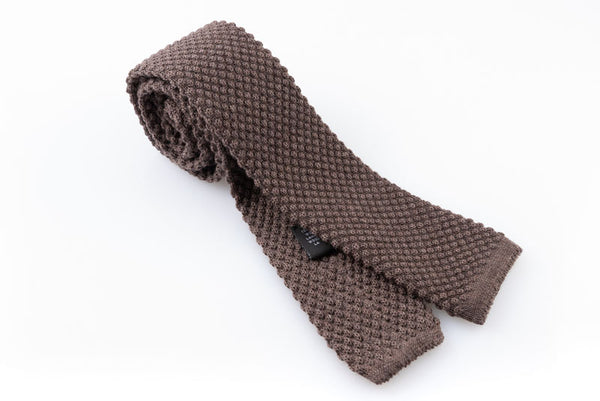 Brown pure wool knitted tie