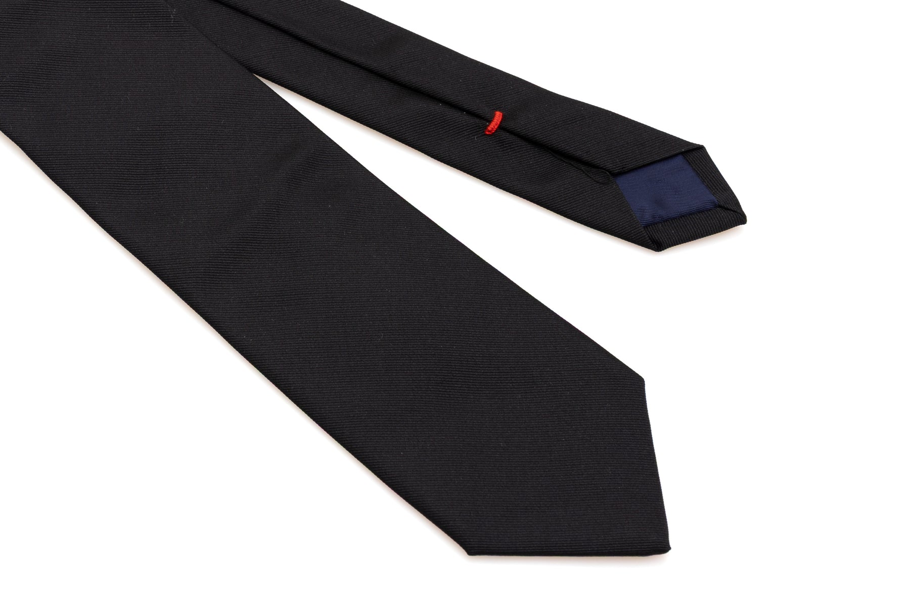 Black tie in pure silk