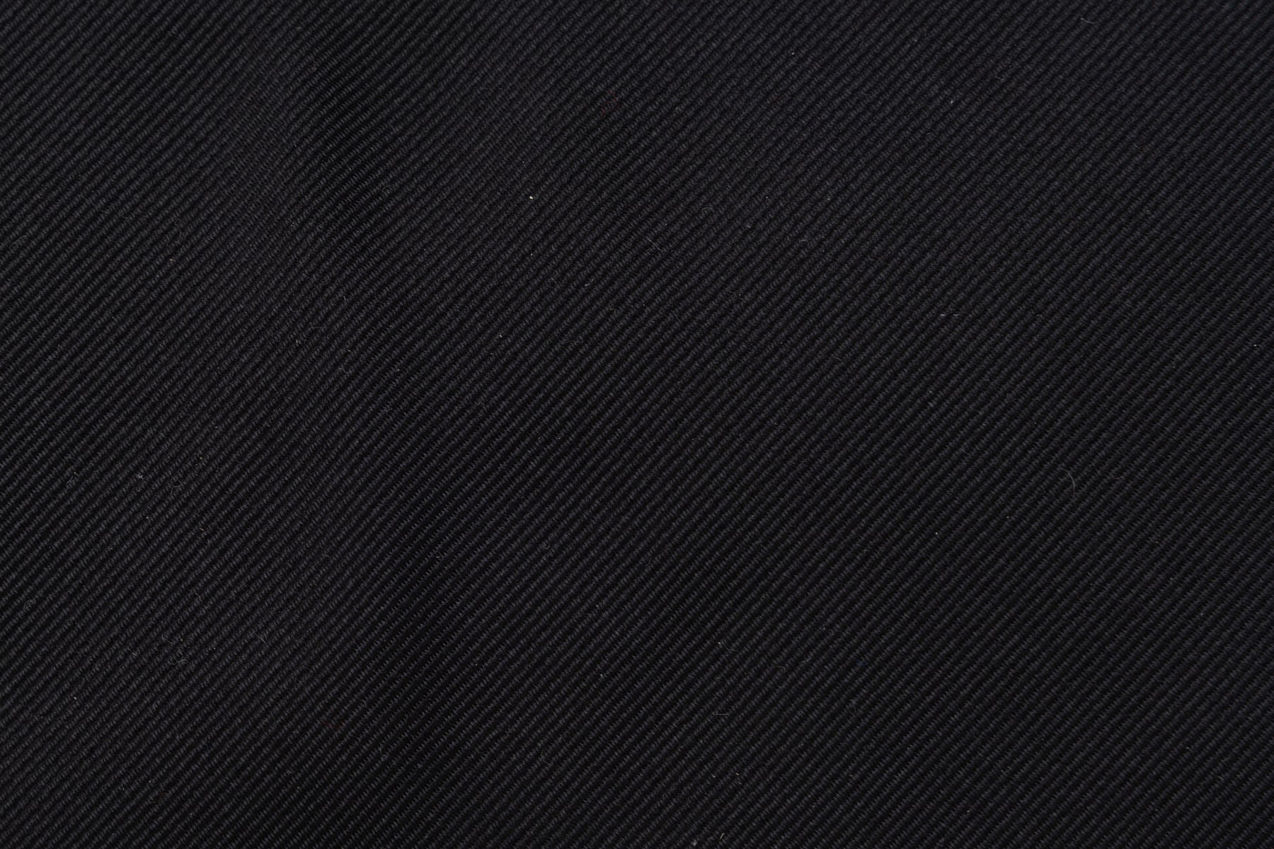 Black tie in pure silk