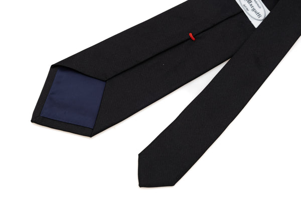 Black tie in pure silk
