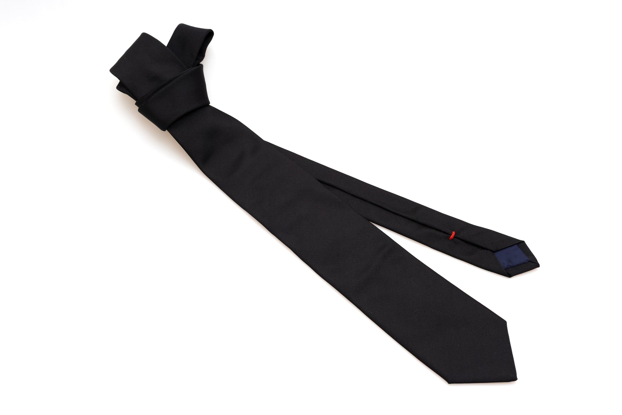 Black tie in pure silk