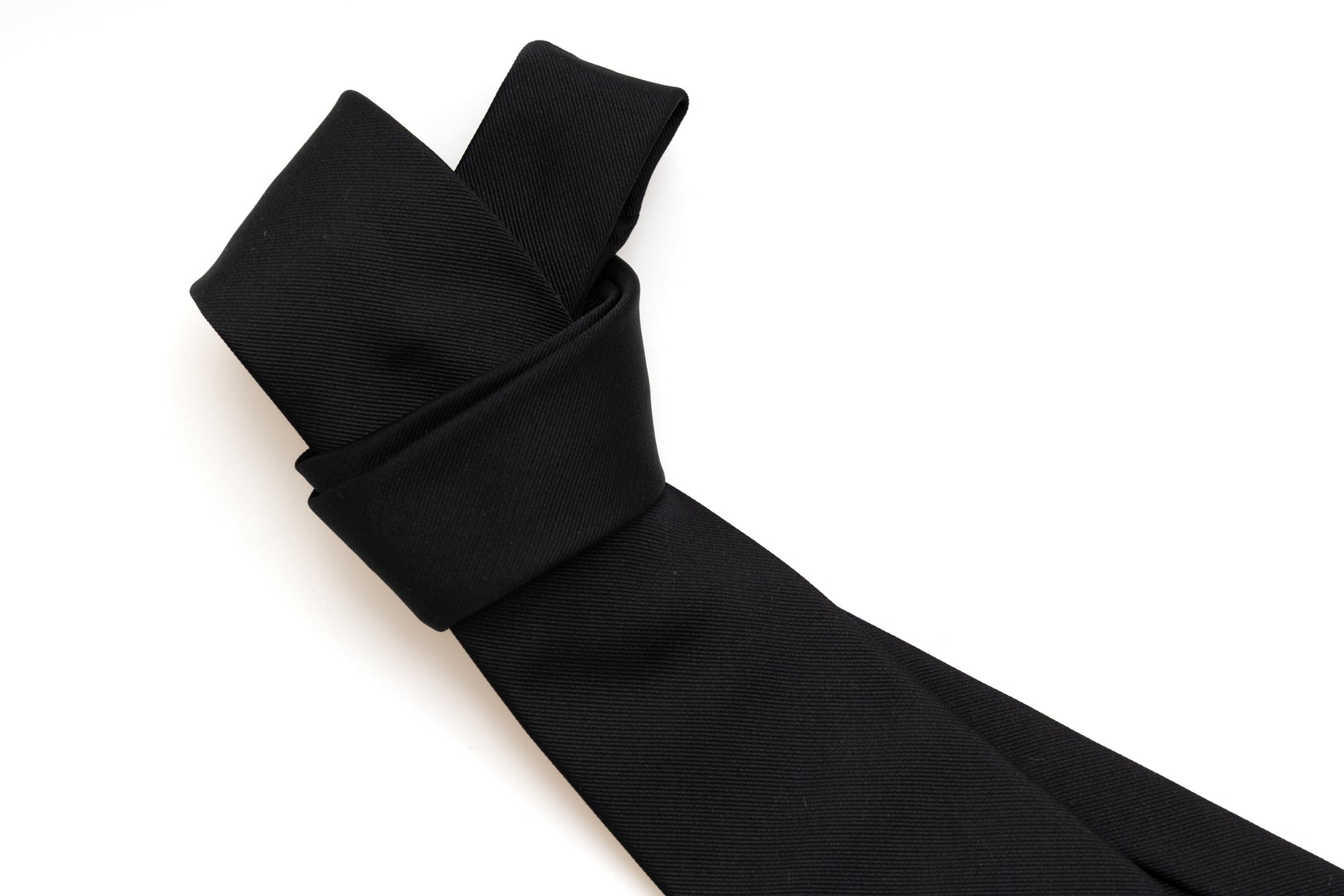 Black tie in pure silk