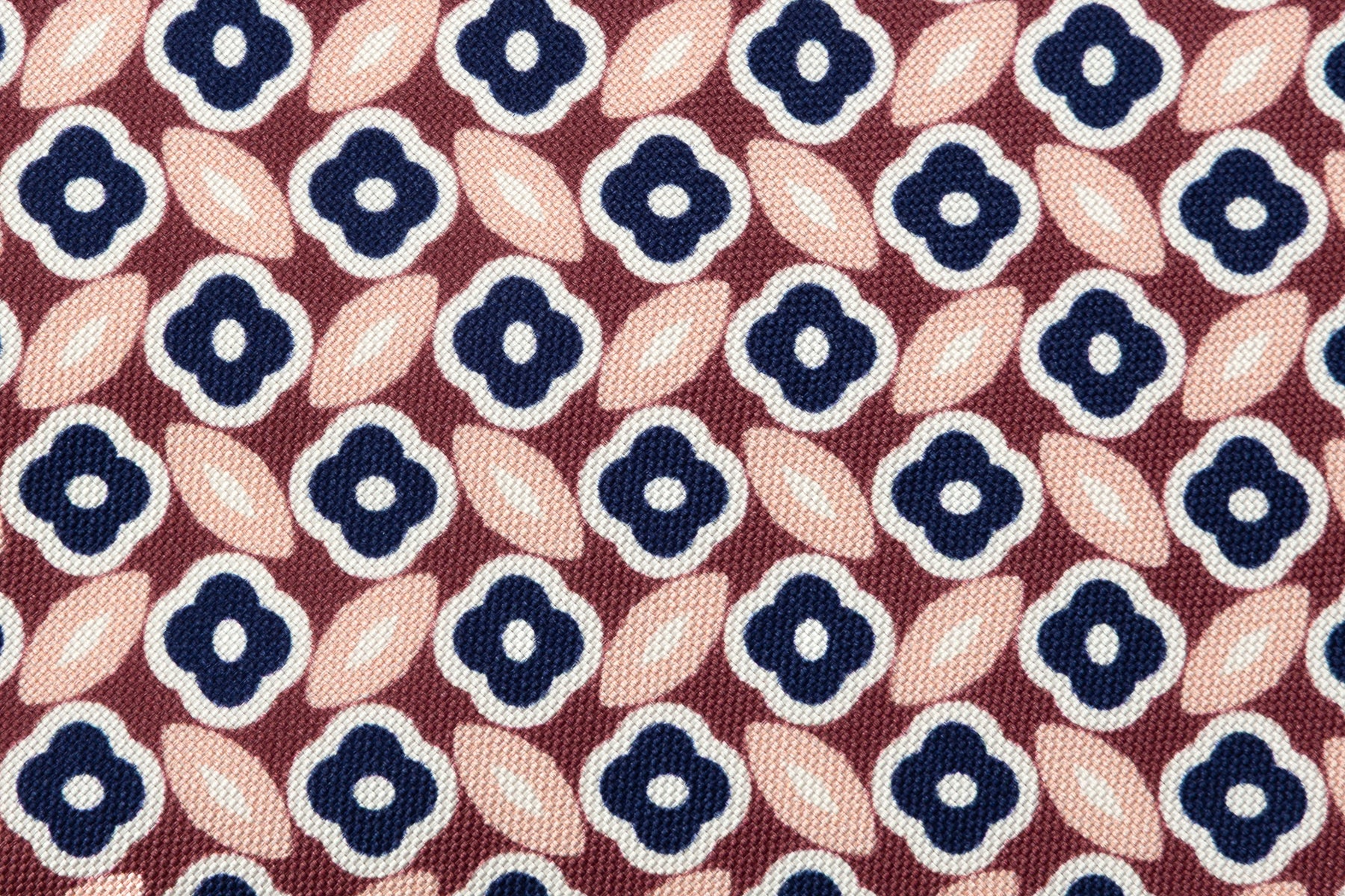 Antique pink tie in light pattern in pure silk
