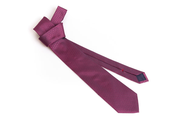 Dark pink tie with microdots in pure silk