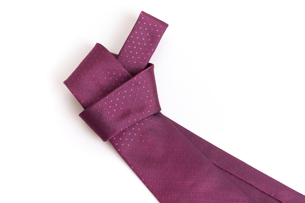 Dark pink tie with microdots in pure silk