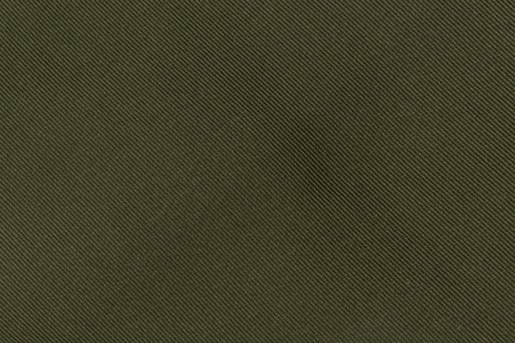 Military green diagonal pattern pure silk tie