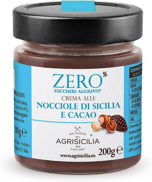 Vasetto di crema spalmabile agrisicilia zero zuccheri aggiunti alle nocciole di Sicilia e al cacao, ideale per colazione e dieta, sapore unico senza rinunciare alla bontà. Crema dolce ideale per crostate e torte e per fette biscottate e gallette, per colazione è la scelta migliore!