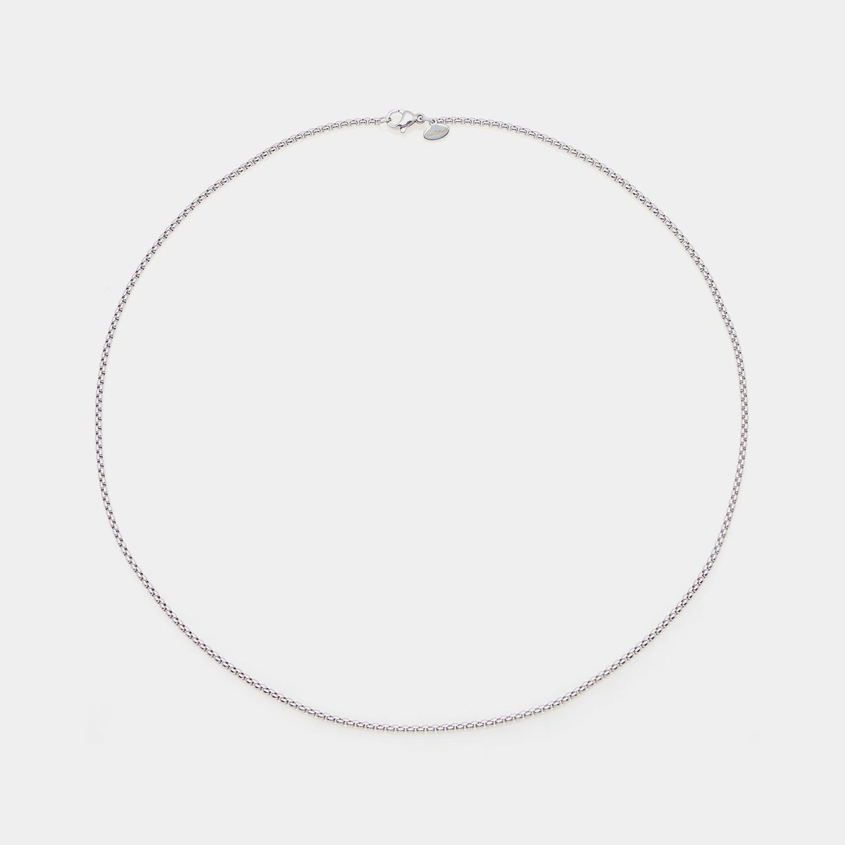 Cadena de acero con eslabones venecianos redondeados de sección fina de 2 mm y longitud corta de 45 cm