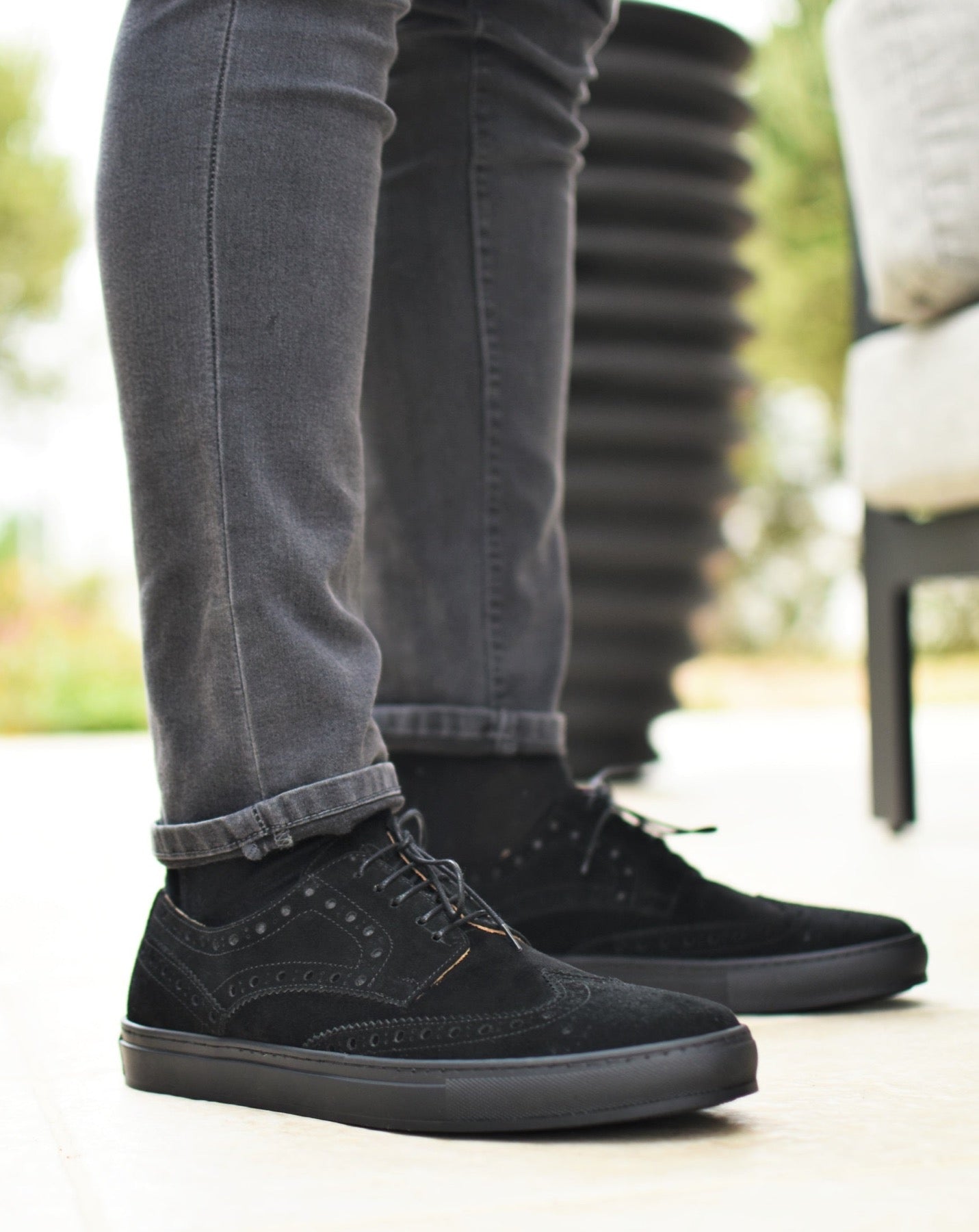 CAPRI - Volledig Zwart