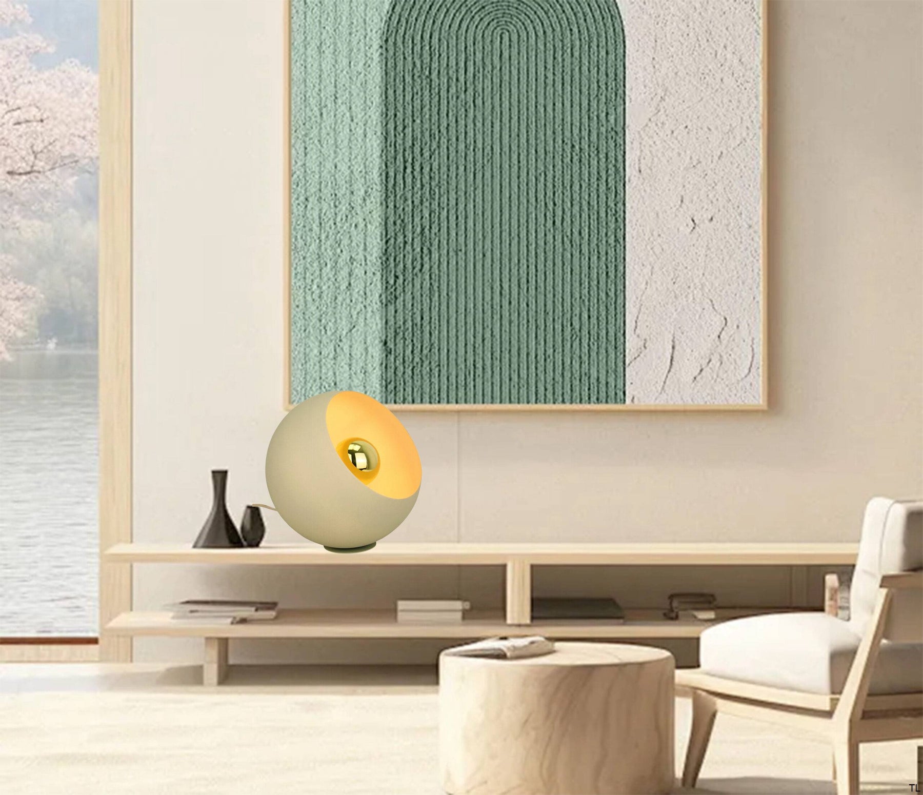 Occhio tafellamp van Chericoni, Ø 25 cm, ice green kap, duurzaam ontwerp in ijzer en metaal voor sfeervolle verlichting.