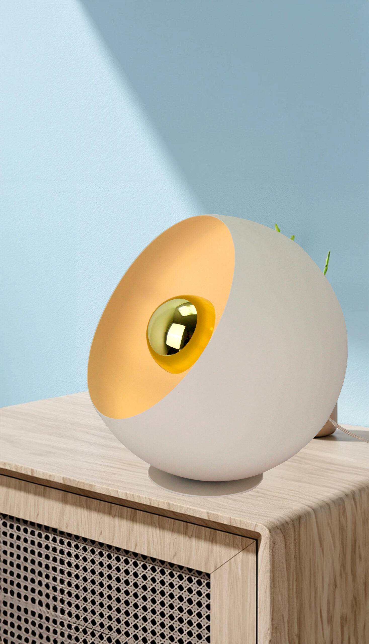 Chericoni Occhio vloerlamp, Ø40 cm, 1 lichts en cream kleur, met E27 fitting, een moderne toevoeging aan je woonruimte.