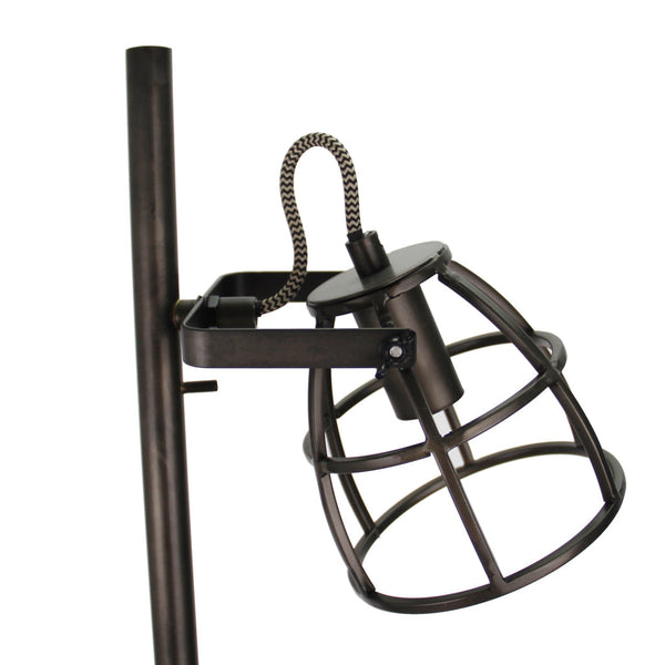 Close-up van de verstelbare E14 spotkoppen van de Chericoni Aperto vloerlamp 3-lichts.