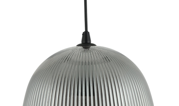 Bovenaanzicht van de Chericoni Bra hanglamp van glas met één lichtbron, perfect voor het creëren van sfeer in elke ruimte.