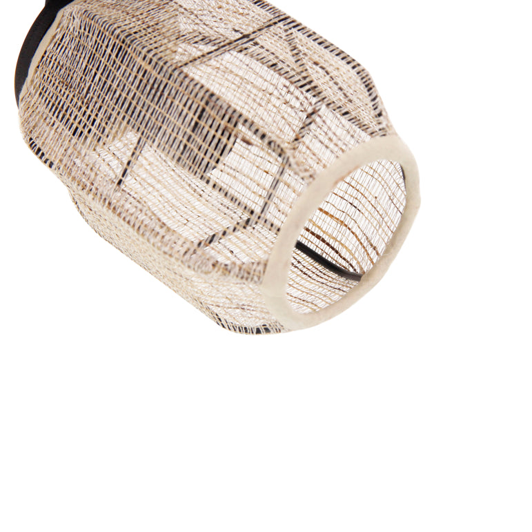 Chericoni Nature Pendelleuchte diagonal – warmes Lichtspiel an der Wand