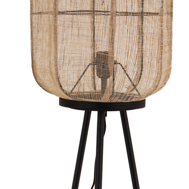 Bambus Stehlampe mit Jute-Schirm in Wohnzimmer