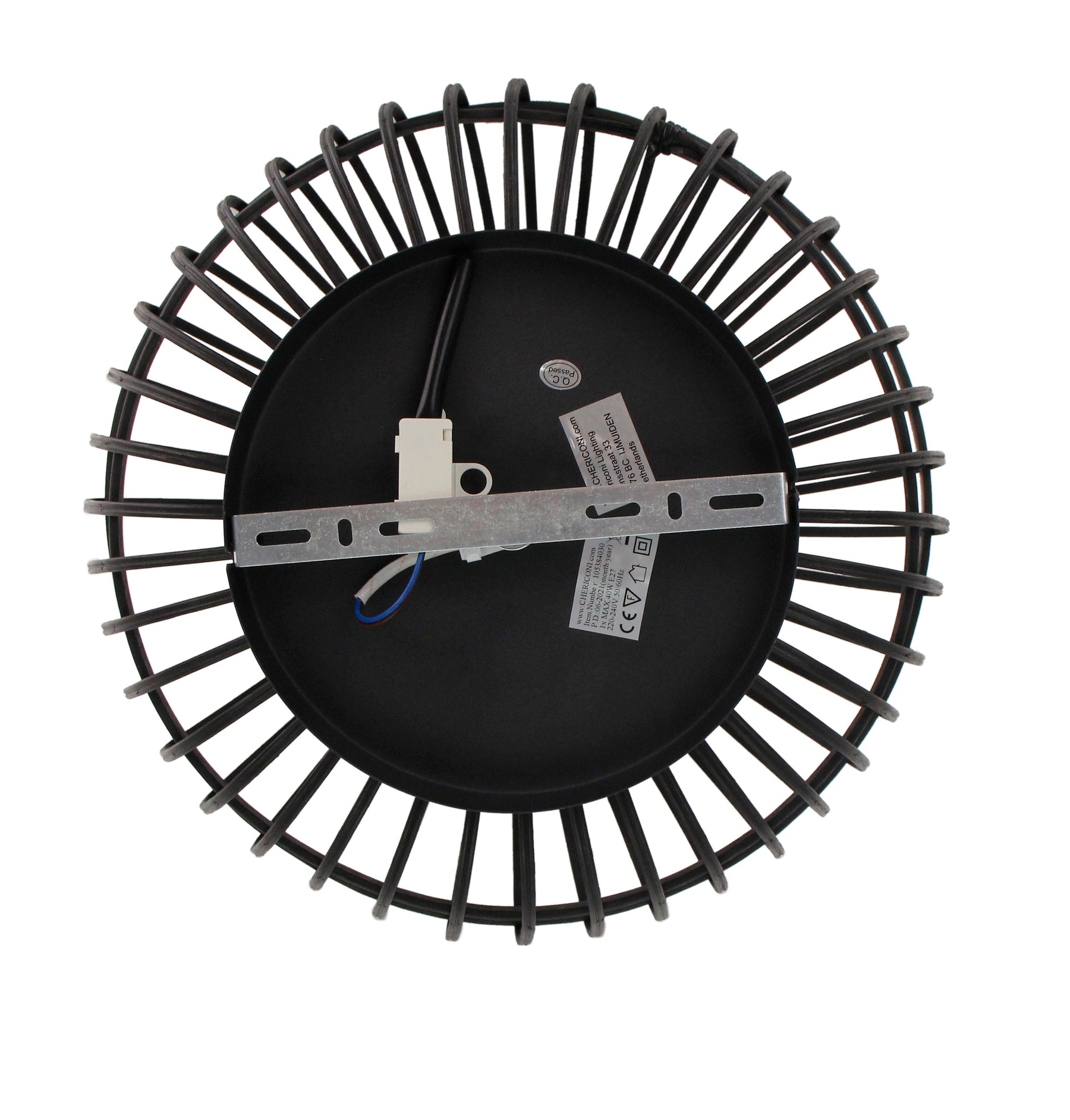 Montageplaat van de Chericoni Nature Trapeze plafondlamp zwart, 1 lichts, Ø40 cm, E27 fitting voor eenvoudige installatie.