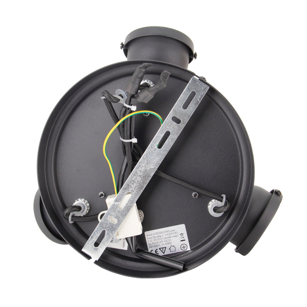 Kombination aus 1-, 2- und 3-flammigen Nero-Spots im modernen Flur