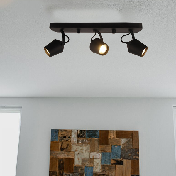 Chericoni Tavola Plafondspot in zwart en met drie verstelbare spots.