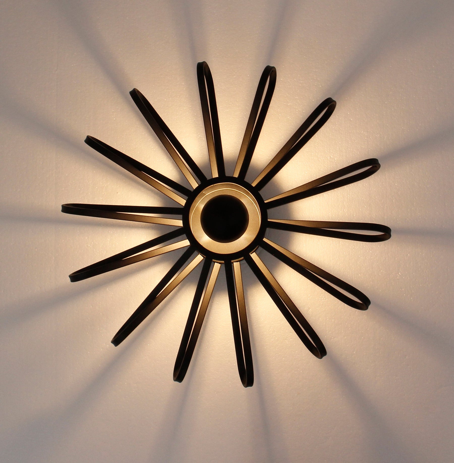 Chericoni Arco plafondlamp, 56 cm diameter, eigentijds design in zwart, ideaal voor stijlvolle interieurverlichting.
