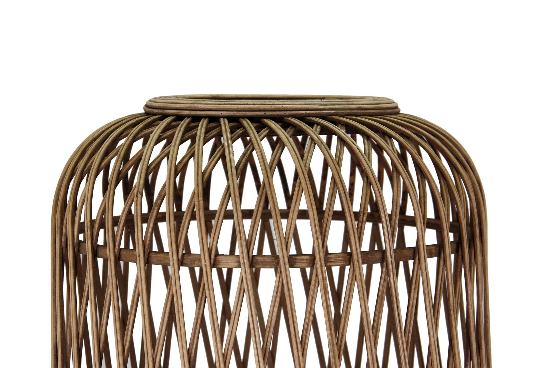 De Nature Diagonaal Vloerlamp (Ø35 cm) combineert bamboe met een strak, zwart design.