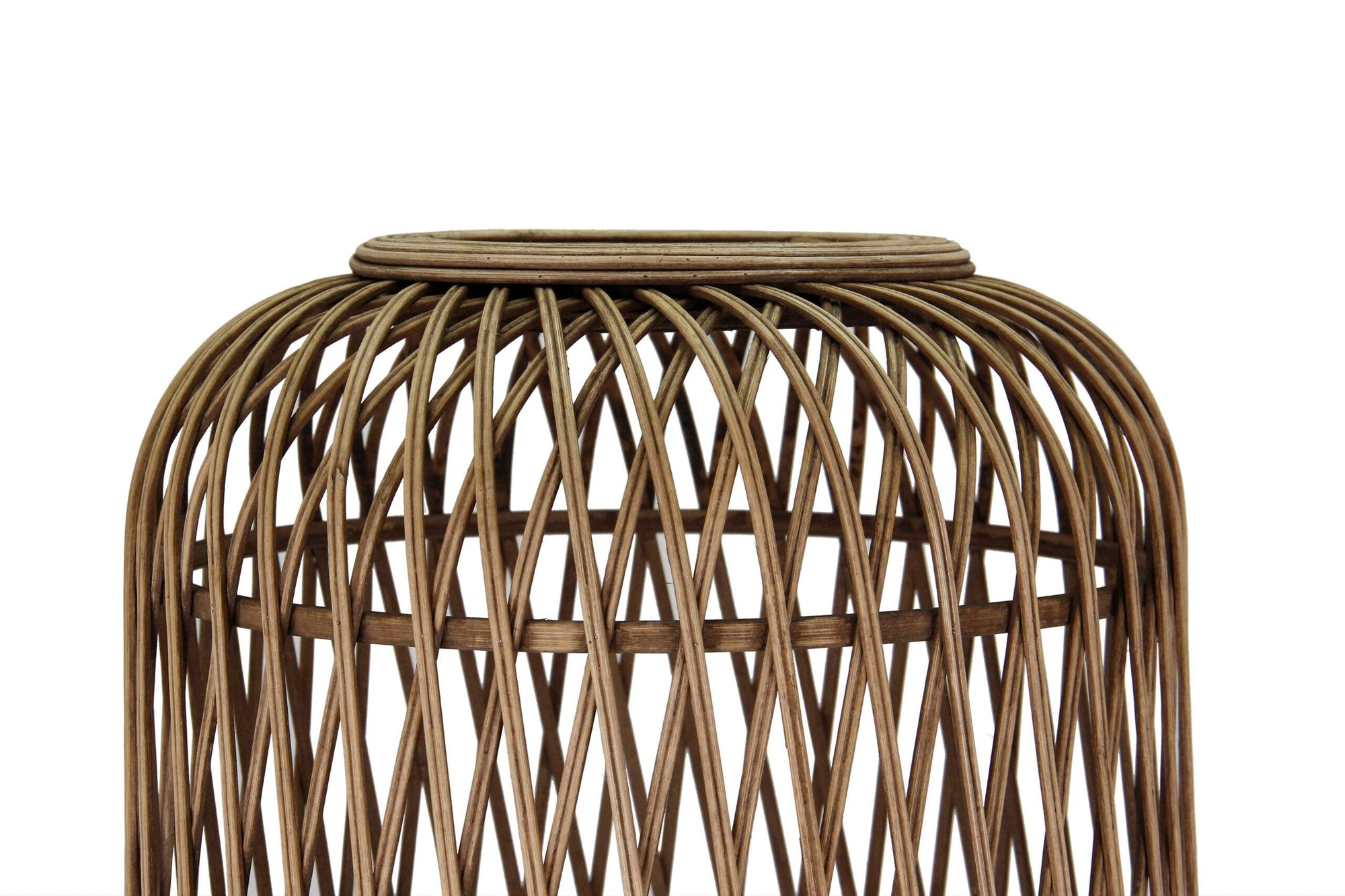 De Nature Diagonaal Vloerlamp (Ø35 cm) combineert bamboe met een strak, zwart design.