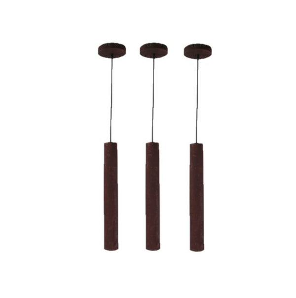 De Chericoni Tubo Hanglamp in roestkleur, hangend aan een plafond. De lamp heeft een cilindervormige kap met een industriële uitstraling.