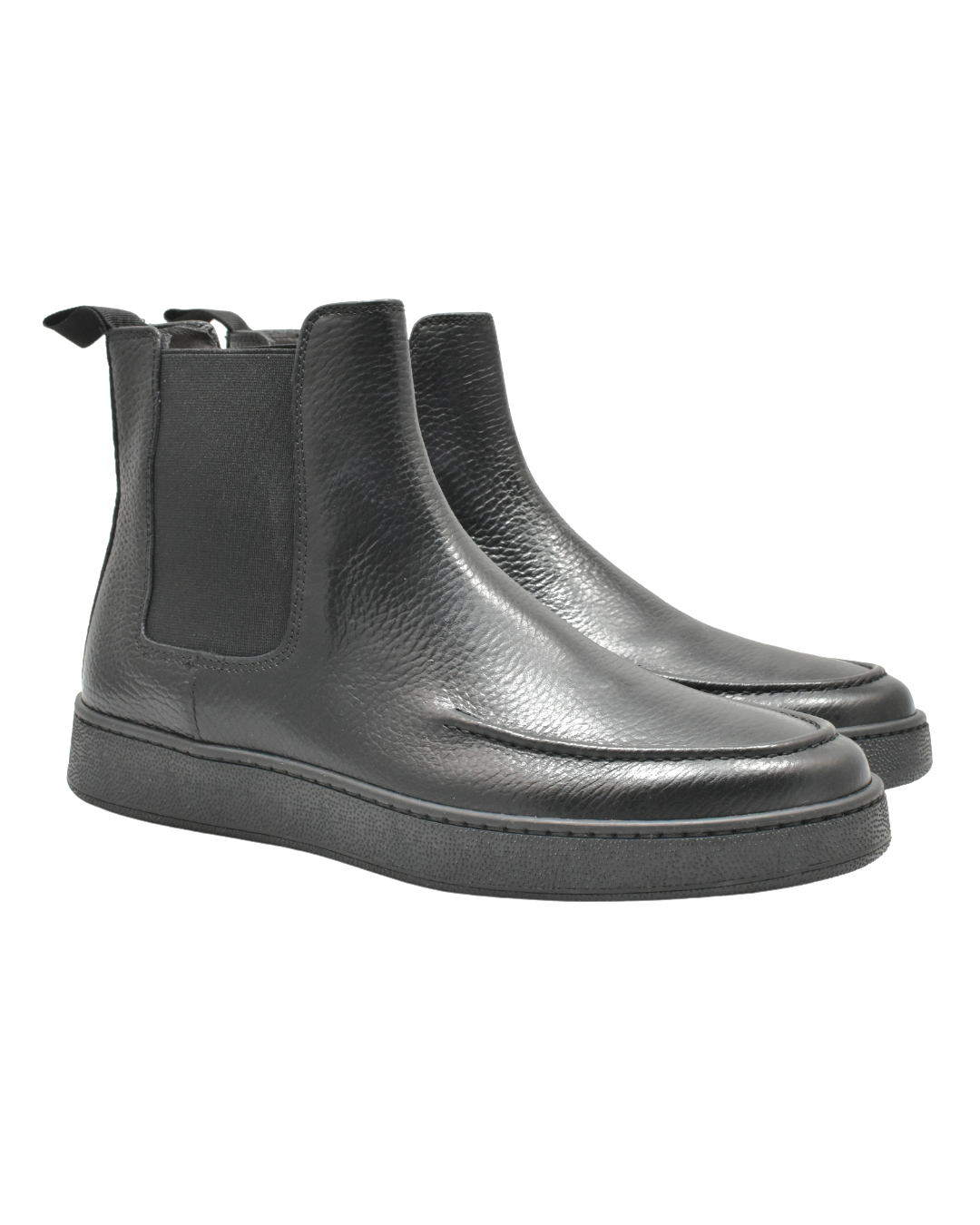 Cortina - Black Leather