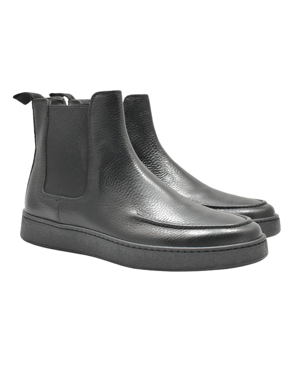 Cortina - Black Leather