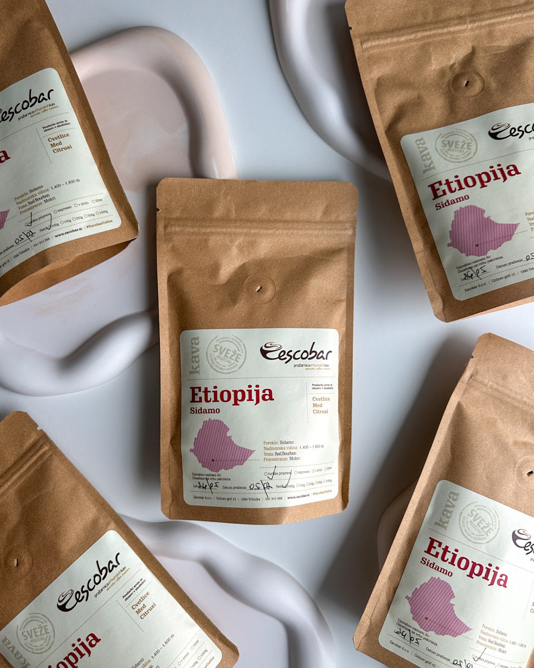 Káva Escobar Etiopie SIDAMO | aroma: květinové, medové, citrusové