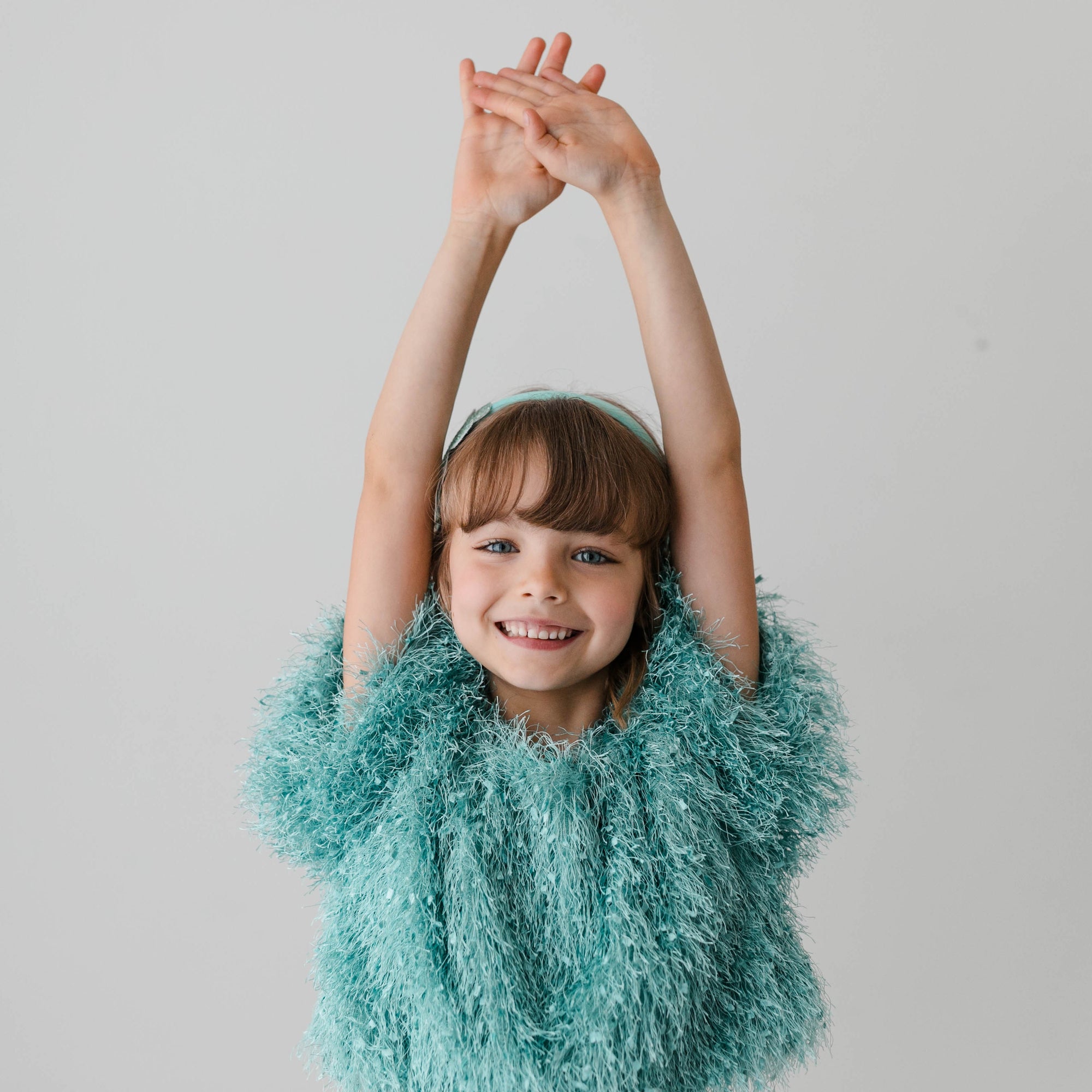 FRINGED CROP TOP