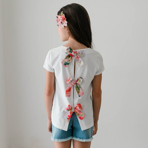 T-SHIRT WITH BOWS ON THE BACK