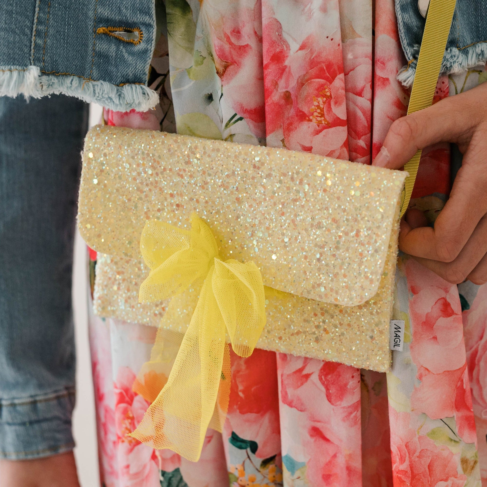 GLITTER POUCH