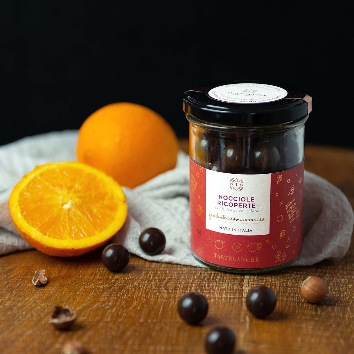 1 confezione di Nocciola Piemonte IGP "Tostata" ricoperta di Cioccolato Fondente Aroma (200g) - Tastëlanghe Azienda Agricola