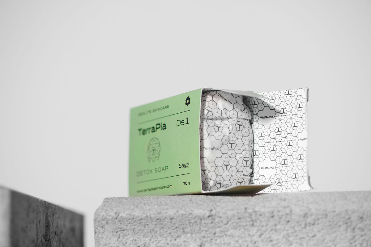 Detox soap with zeolite and sage