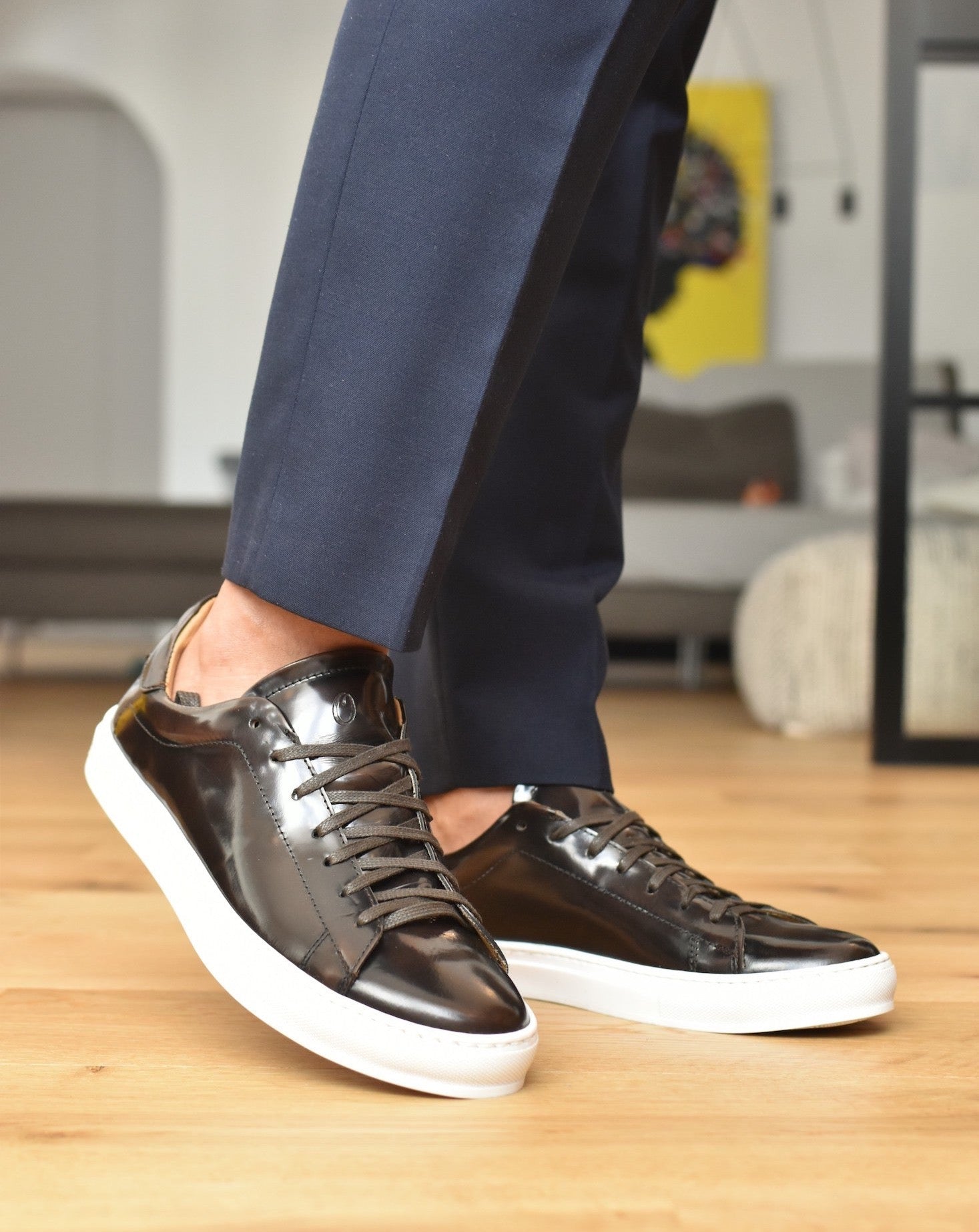 OSTUNI - Bruin Schuurmiddel