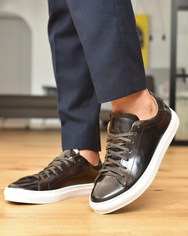 OSTUNI - Bruin Schuurmiddel